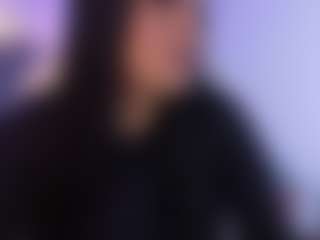 Live cam show with Sofia Watson - College on Milfs Live