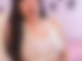 Live cam show with Sofia Watson - College on camwithhim.com