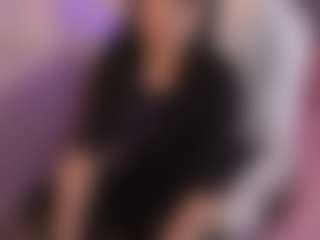 Live cam show with Sofia Watson - Brown Eyes Asian on Hubzter Live