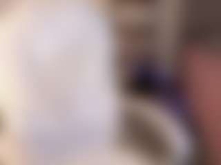 Live cam show with Sofia Watson - Brown Hair Teen (18+) on Camsoda
