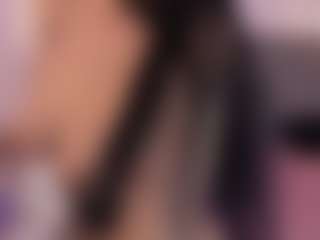 Live cam show with Sofia Watson - BBW Dildo on Camsoda