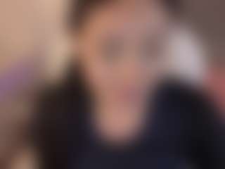 Live cam show with Sofia Watson - Asian Granny on Big Tits