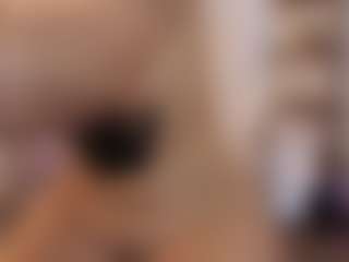 Live cam show with Sofia Watson - Tattoos Young Adult on makecum.org