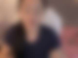 Live cam show with Sofia Watson - Dirty on xfollow cams