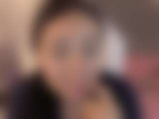 Sofia Watson's Live Sex Cam Show