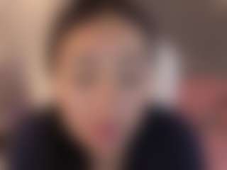 Sofia Watson's Live Sex Cam Show