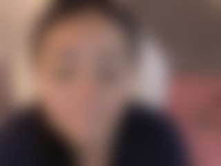 Live cam show with Sofia Watson - Dirty on Camsoda