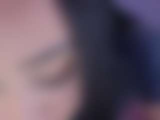 Live cam show with Sofia Watson - Asian BBW on Camsoda