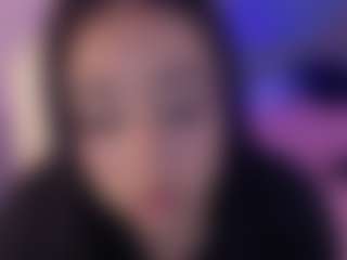 Sofia Watson's Live Sex Cam Show
