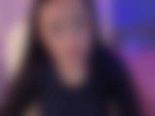 Sofia Watson's Live Sex Cam Show