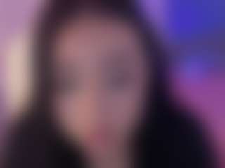 Live cam show with Sofia Watson - Curvy Teen (18+) on Strip Flash - Live Sex Shows