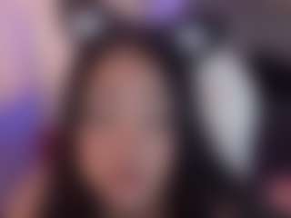 Live cam show with Sofia Watson - Asian Teen (18+) on thefappeningchat.com