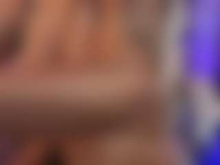 Sofia Watson's Live Sex Cam Show