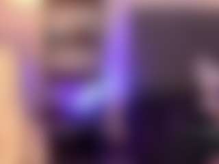 Sofia Watson's Live Sex Cam Show
