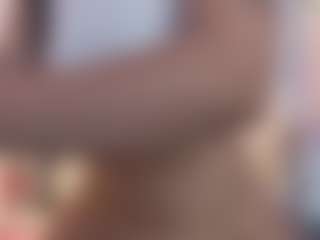 Live cam show with Sofia Watson - Young Adult on Streamer API