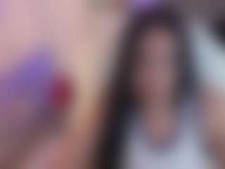 Live cam show with Sofia Watson - Asian Granny on xDating