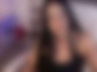 Live cam show with Sofia Watson - Lush Brown Hair on madthumbs