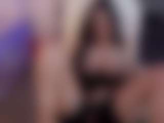 Sofia Watson's Live Sex Cam Show