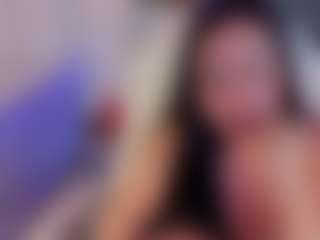 Live cam show with Sofia Watson - Cute on crypto-cams