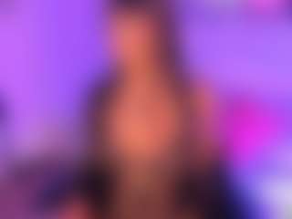 Live cam show with Luna - Cum on anonymated.com