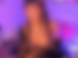 Luna's Live Sex Cam Show
