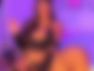 Luna's Live Sex Cam Show