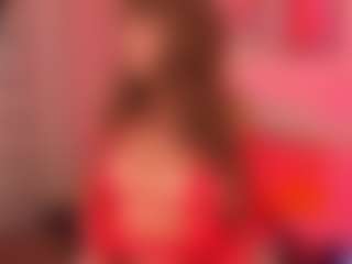 Live cam show with Luna - Pornstar Cosplay on SquirtSoMuch