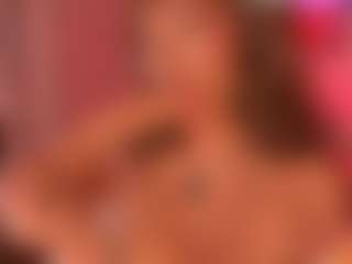 Show de cámara en vivo con Luna - Thick en Camsoda