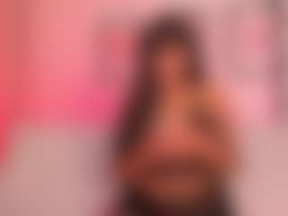 Live cam show with Luna - Asshole Brown Hair on Camsoda