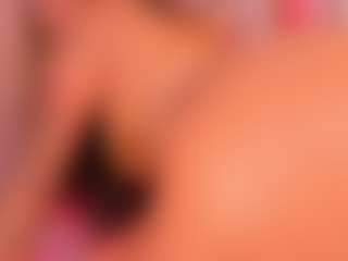 Luna's Live Sex Cam Show