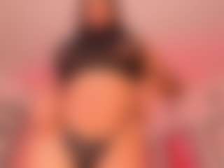 Live cam show with Luna - Latina on Camsoda | colombia