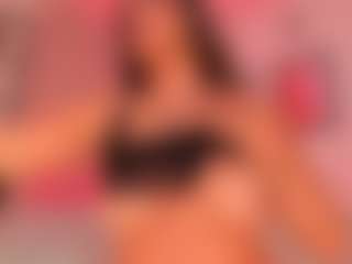 Luna's Live Sex Cam Show