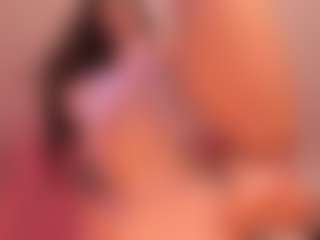 Live cam show with Luna - Big Tits Curvy on Strip Flash - Live Sex Shows