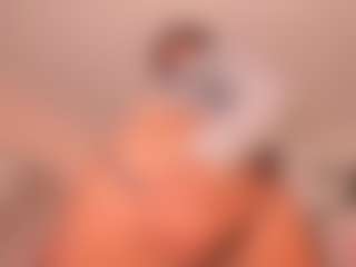 Live cam show with Luna - Bedroom Brown Hair on Camsoda