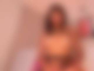 Luna's Live Sex Cam Show