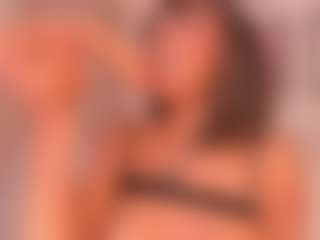 Luna's Live Sex Cam Show