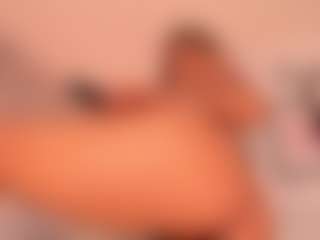 Luna's Live Sex Cam Show
