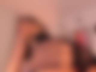 Luna's Live Sex Cam Show