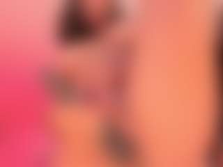 Live cam show with Luna - Black BBW on sexylive.show