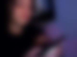 Live cam show with magiix3 - Gorgeous on Milfs Live