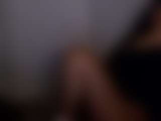 Live cam show with magiix3 - Strip MILF on xxxlivecams.org