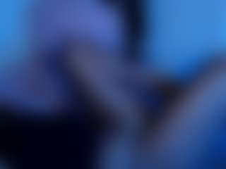 Live cam show with magiix3 - Halloween on makecum.org