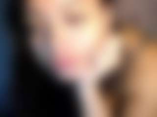 Live cam show with magiix3 - Shaved Pussy Curvy on Camsoda