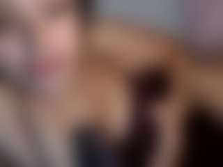 magiix3 MILF webcam performer live streaming