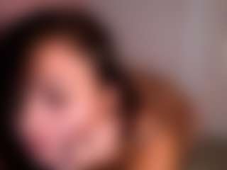 Live cam show with magiix3 - Brown Eyes MILF on Camsoda