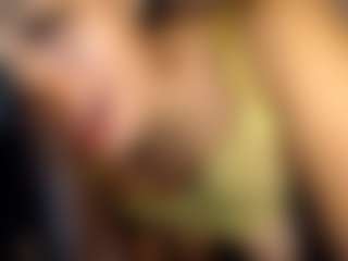 Live cam show with magiix3 - Shaved Pussy Curvy on nudelive.tv