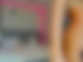 Live cam show with Selena-Reeves - Atm on Camsoda