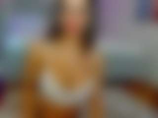 Live cam show with Selena-Reeves - Big Tits on camwithhim.com