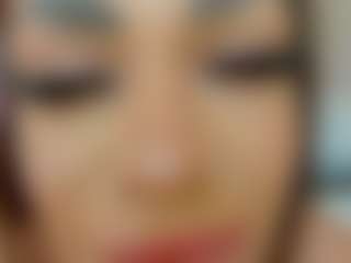 Live cam show with Selena-Reeves - Living Room on Nude Live Now