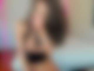 Live cam show with Selena-Reeves - Arab Athletic on Milfs Live